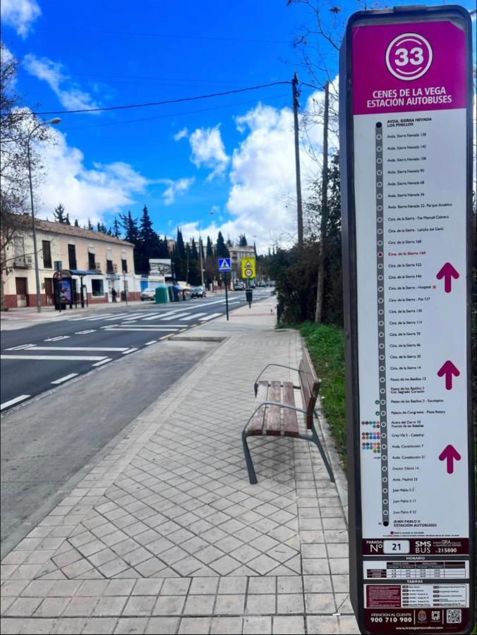 Casa Ideal Familias Y Grupos Con Balcones Exterior Soleada Patios Cerca Alhambra, Sierra Nevada, Rio Genil, Lancha Del Genil, Parque Llano Y Reloj Del Sol Con Barbacoas, Campo De Futbol, Circuito Gimnasia Daire Granada Dış mekan fotoğraf