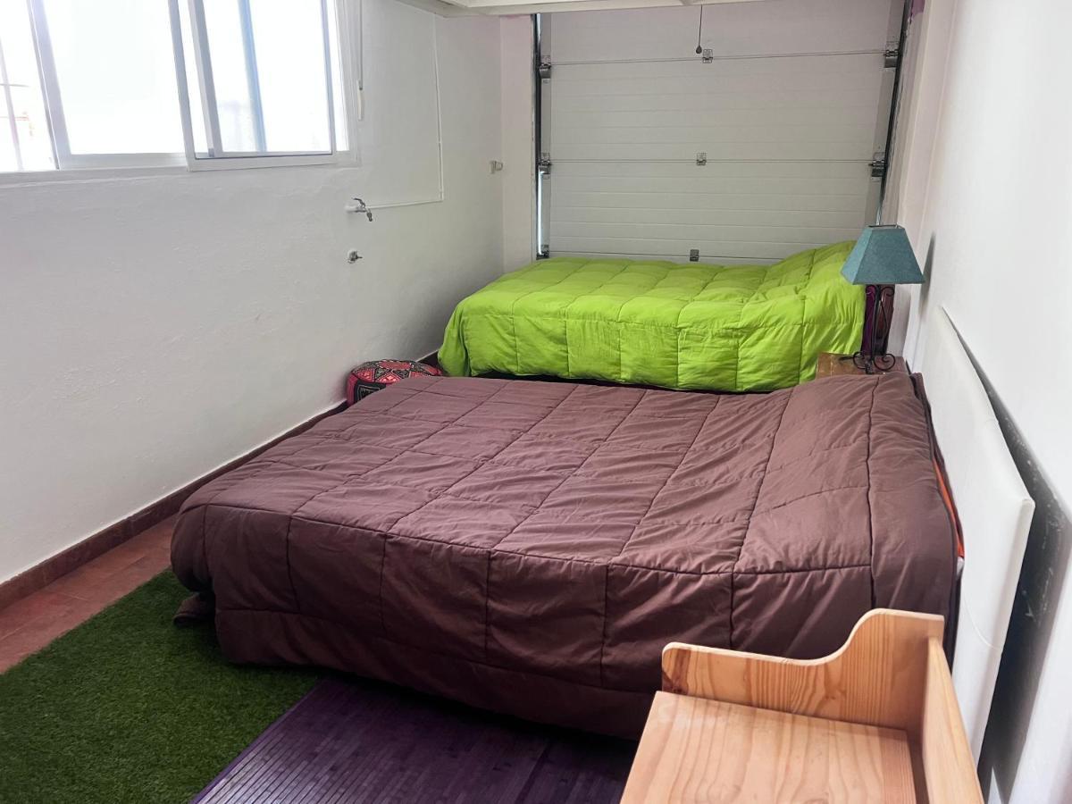 Casa Ideal Familias Y Grupos Con Balcones Exterior Soleada Patios Cerca Alhambra, Sierra Nevada, Rio Genil, Lancha Del Genil, Parque Llano Y Reloj Del Sol Con Barbacoas, Campo De Futbol, Circuito Gimnasia Daire Granada Dış mekan fotoğraf