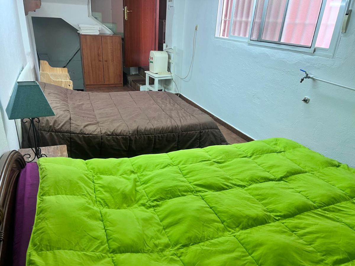Casa Ideal Familias Y Grupos Con Balcones Exterior Soleada Patios Cerca Alhambra, Sierra Nevada, Rio Genil, Lancha Del Genil, Parque Llano Y Reloj Del Sol Con Barbacoas, Campo De Futbol, Circuito Gimnasia Daire Granada Dış mekan fotoğraf